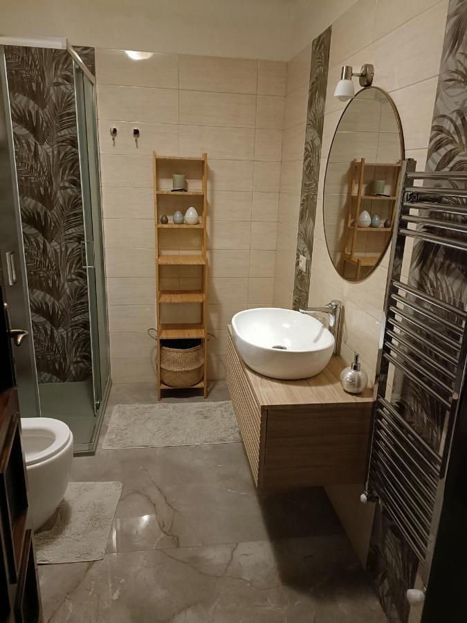 Inna'S Rooms In The History Center Catania Bagian luar foto